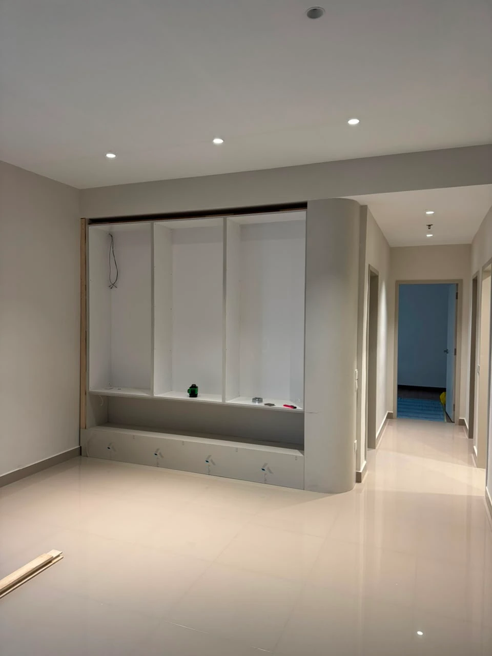 Residensi AVA, Kiara Bay · 全屋定制 客厅 · 壁龛展示墙