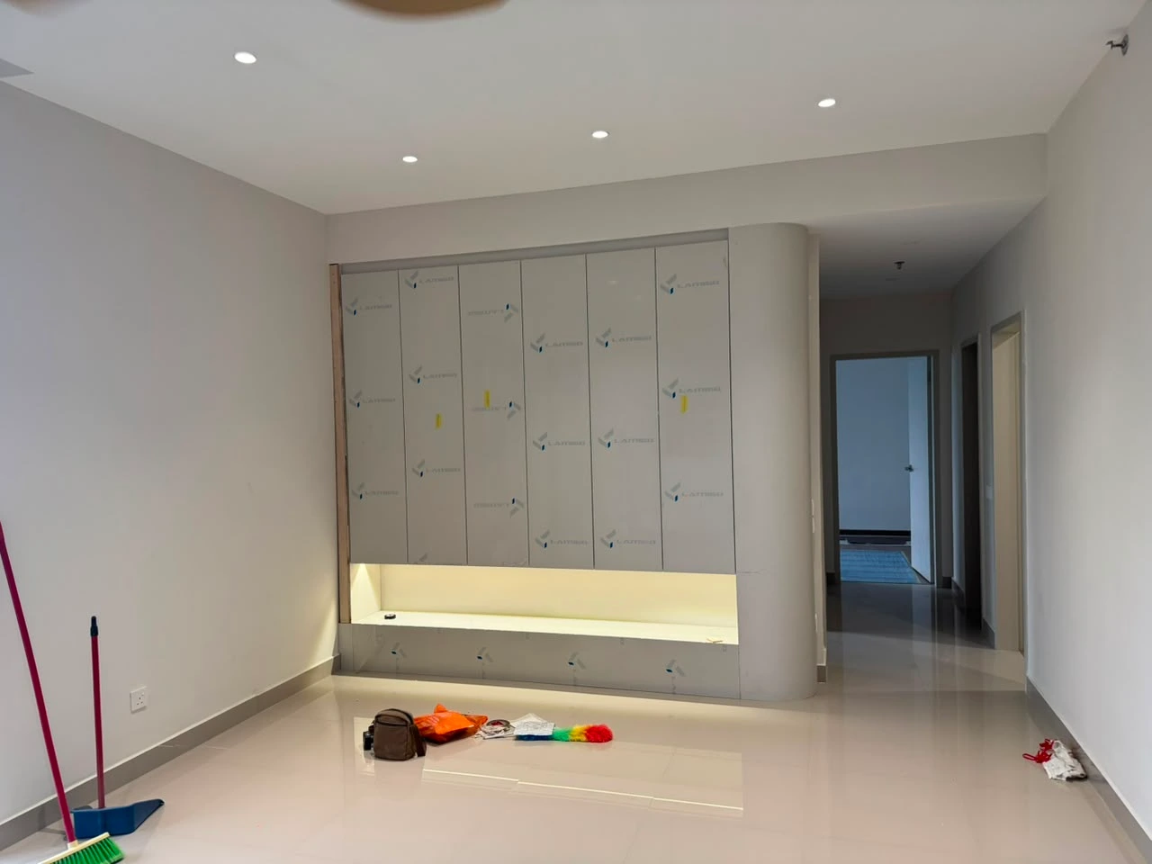 Residensi AVA, Kiara Bay · 全屋定制 施工中 · 客厅特色墙